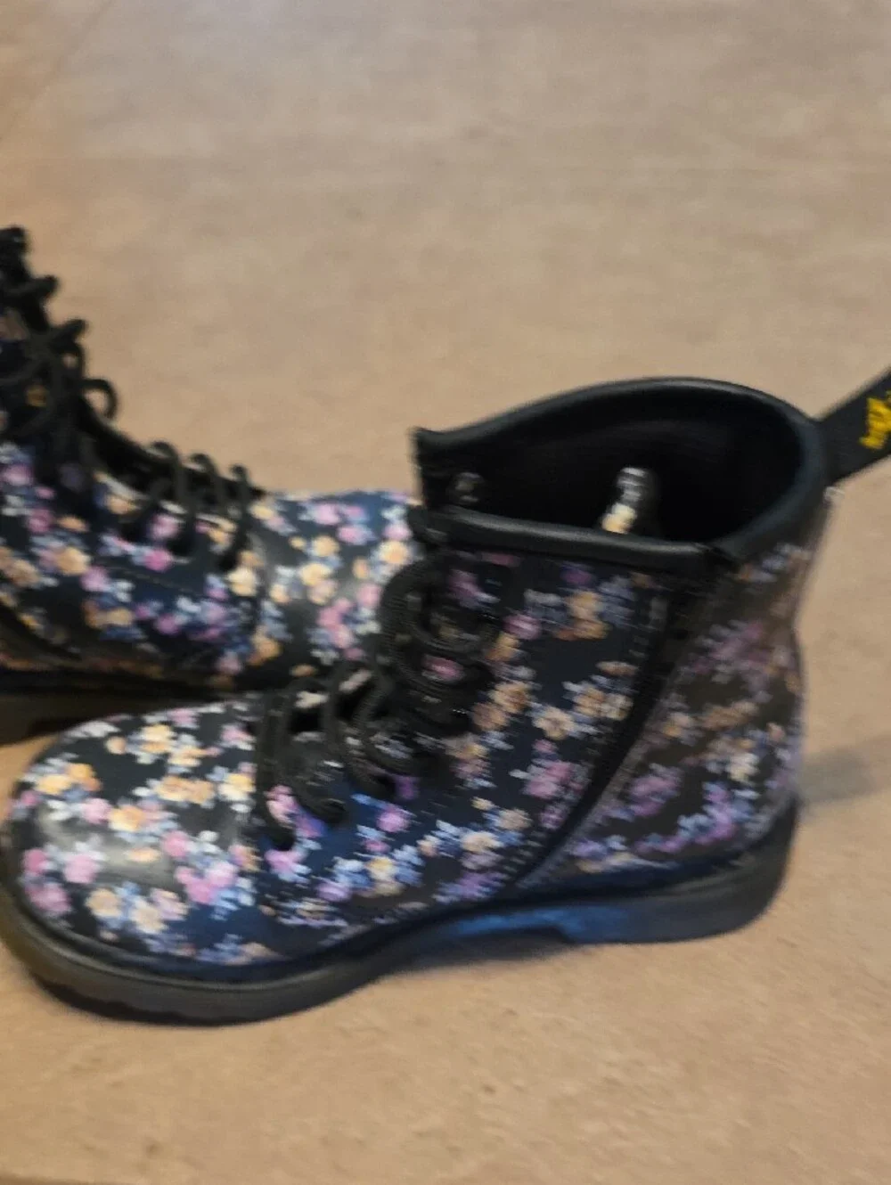 Dr Martens Floral Combat Boots - Black with Pink & Cream Flowers Size 10 Toddler